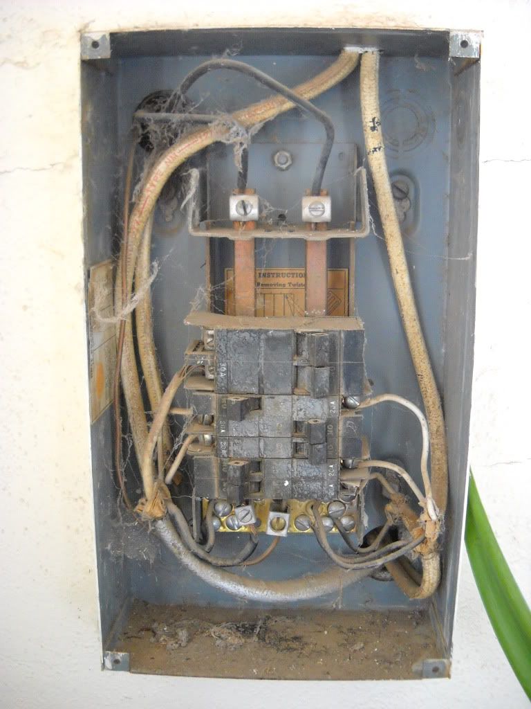 Troubleshooting 120v on White | Electrician Talk