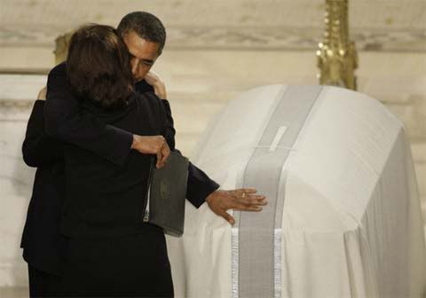 Vicki & President Obama 2