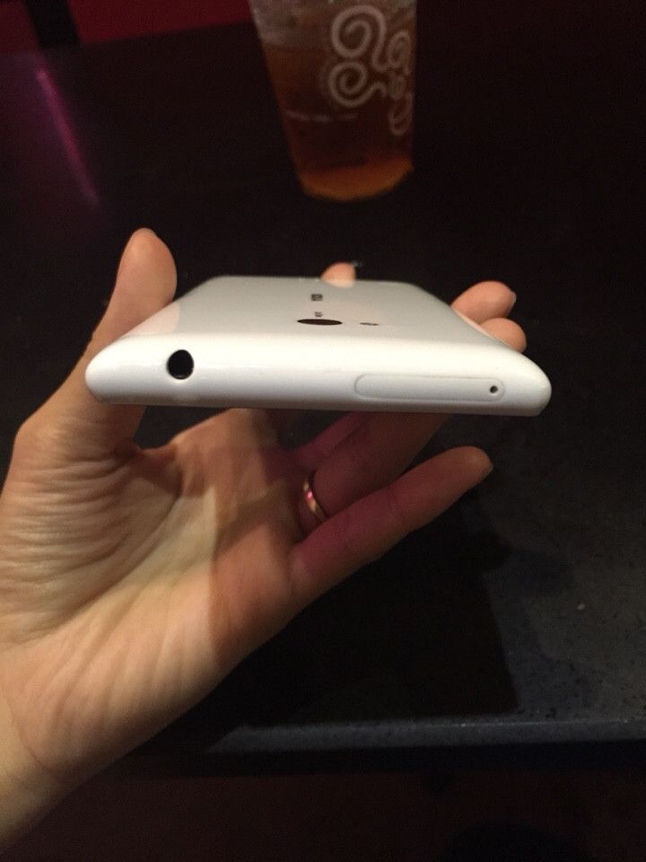 Bán Nokia Lumia 720 Màu Trắng - 3